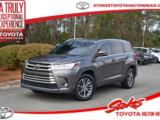 Used 2019 Toyota Highlander XLE video 1