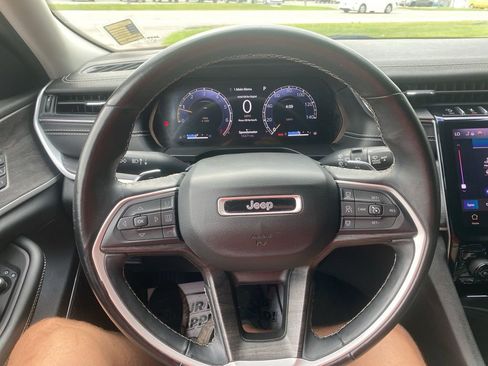 Used 2021 Jeep Grand Cherokee L Limited image 29