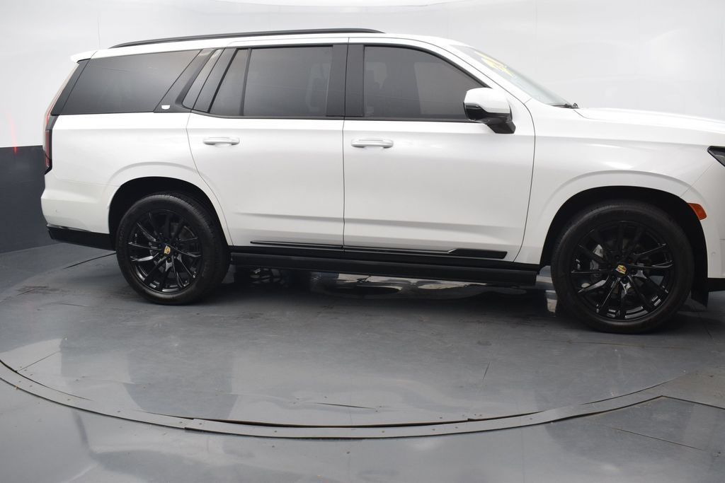 Used 2021 Cadillac Escalade Sport w/ Driver Assist Tech Package AWD/4WD image 7