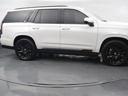 Used 2021 Cadillac Escalade Sport w/ Driver Assist Tech Package AWD/4WD image 7