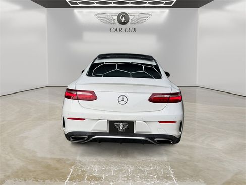 Used 2018 Mercedes-Benz E 400 Coupe image 4