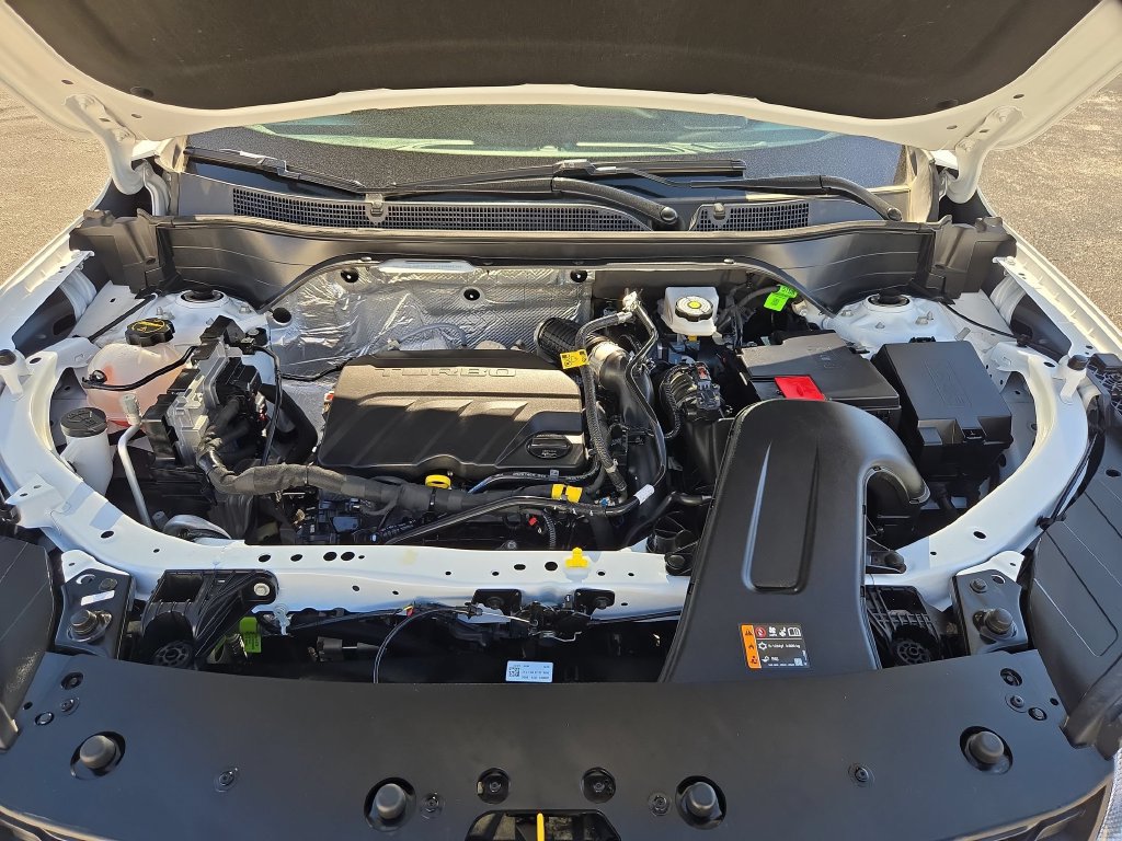 Used 2026 Chevrolet Trax LT FWD image 36