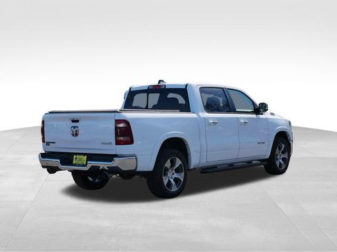Used 2022 RAM 1500 Laramie AWD/4WD image 9