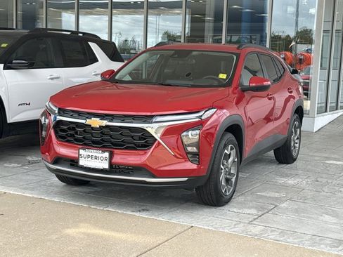 New 2026 Chevrolet Trax LT w/ Driver Confidence Package FWD image 11