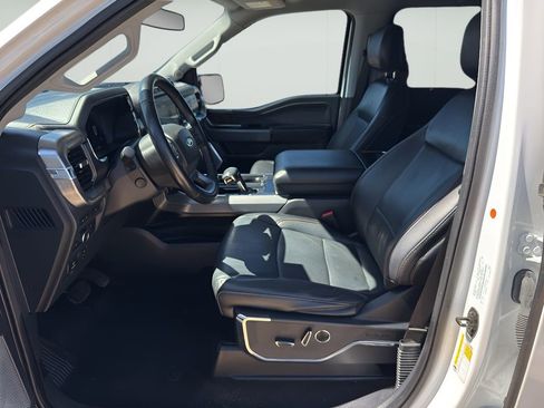 Used 2022 Ford F150 Lariat w/ Equipment Group 502A High AWD/4WD image 10