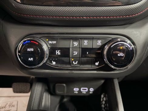 Used 2023 Chevrolet TrailBlazer RS w/ Sun and Liftgate Package image 41