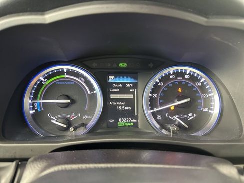 Used 2018 Toyota Highlander Limited Platinum image 17