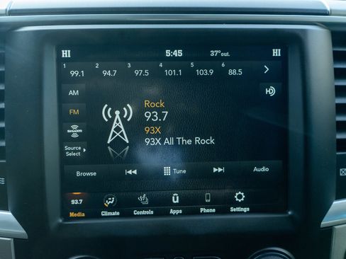 Used 2019 RAM 1500 Classic Warlock image 16