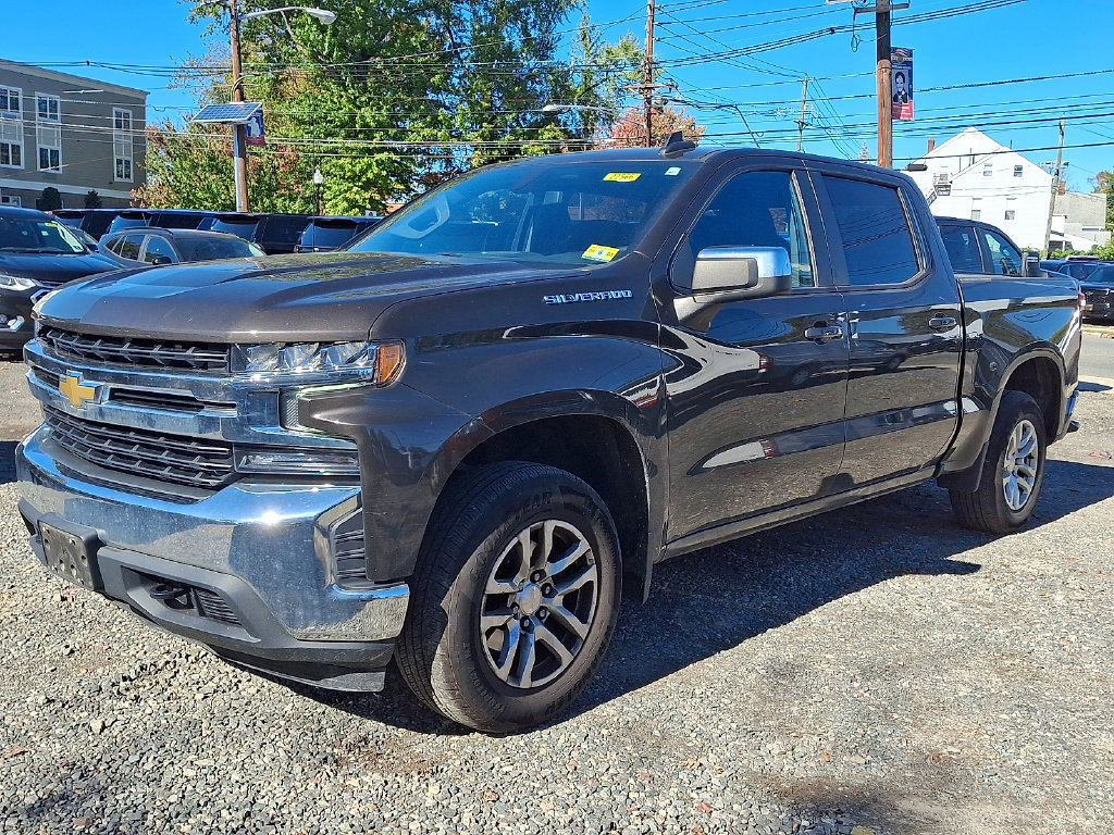 Used 2021 Chevrolet Silverado 1500 LT AWD/4WD image 3