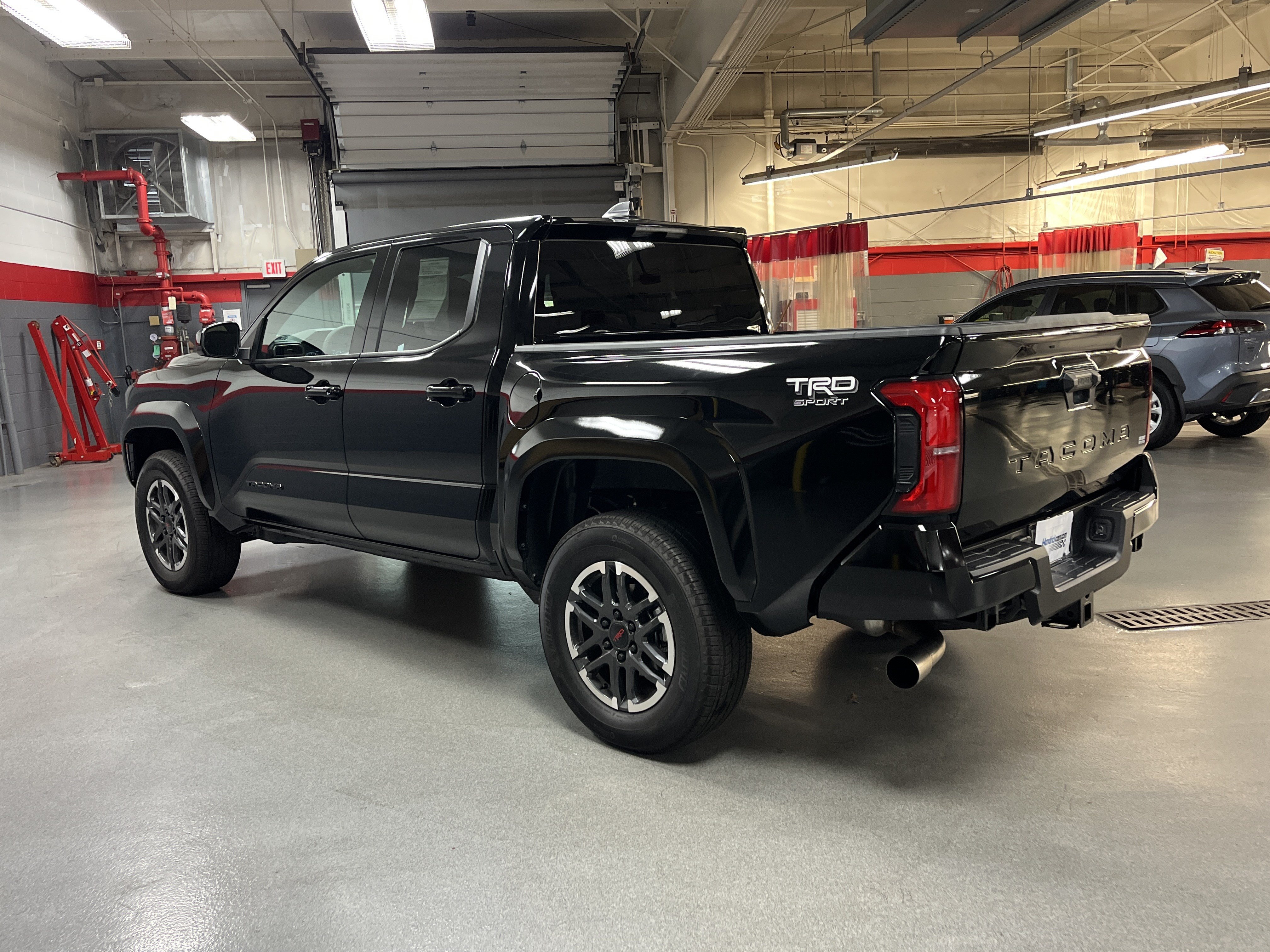 Used 2026 Toyota Tacoma TRD Sport RWD image 8