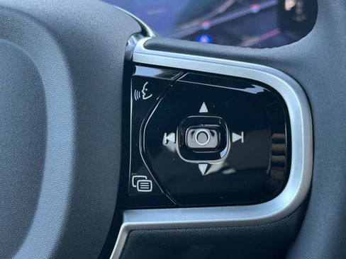 New 2026 Volvo XC90 T8 Plus image 24
