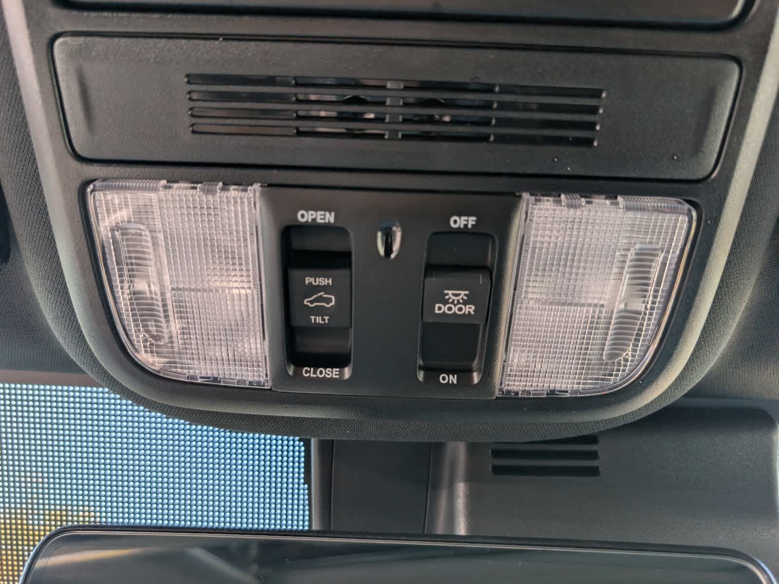 Certified 2024 Honda Passport EX-L image 35
