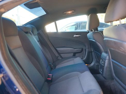 Used 2016 Dodge Charger SE w/ Blacktop Package RWD image 25