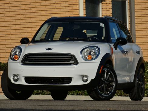 Used 2016 MINI Cooper Countryman image 4