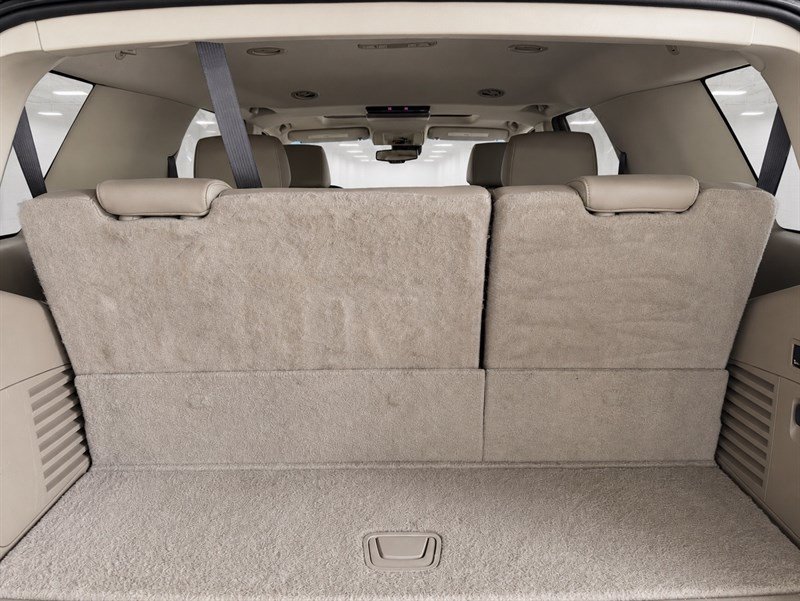 Used 2020 Chevrolet Tahoe Premier AWD/4WD image 27