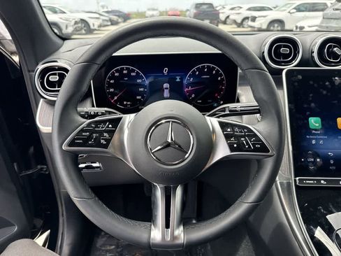 Used 2026 Mercedes-Benz GLC 300 image 14