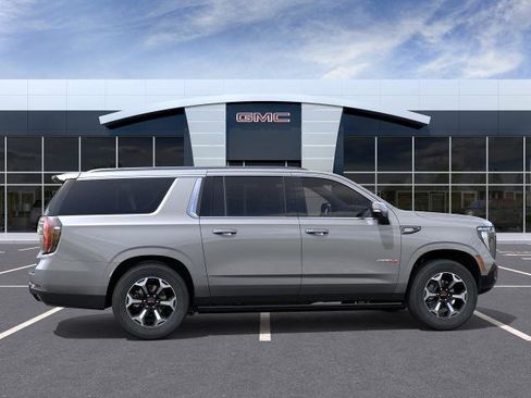 New 2026 GMC Yukon XL AT4 Ultimate w/ LPO, Floor Liner Package AWD/4WD image 5