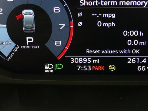 Used 2023 Audi Q3 2.0T Premium AWD/4WD image 14