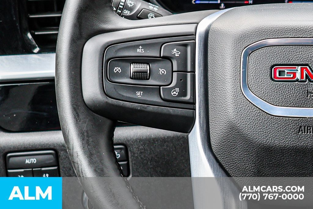 Used 2026 GMC Sierra 1500 SLT AWD/4WD image 32