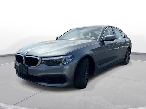 Used 2019 BMW 530i xDrive AWD/4WD image 2