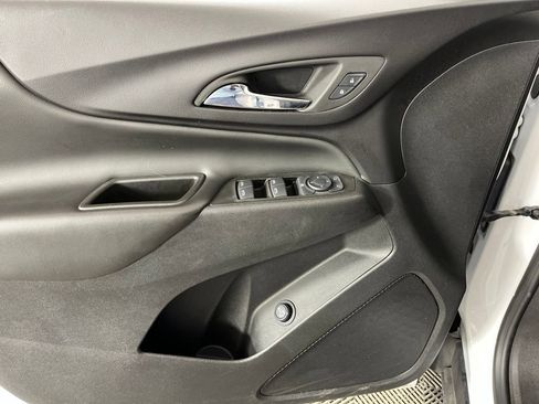 Certified 2024 Chevrolet Equinox LT AWD/4WD image 30