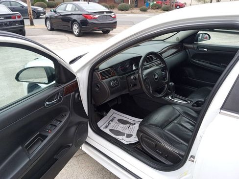 Used 2013 Chevrolet Impala LTZ image 6