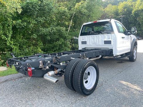 Used 2024 Ford F550 4x4 Regular Cab Super Duty image 25