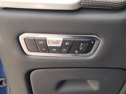 Used 2022 BMW X5 sDrive40i w/ M Sport Package image 23