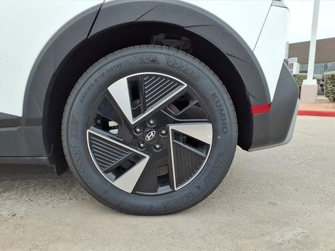 New 2025 Hyundai Ioniq 5 SEL image 14