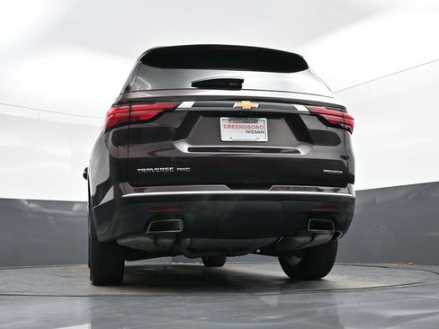 Used 2023 Chevrolet Traverse Premier image 40