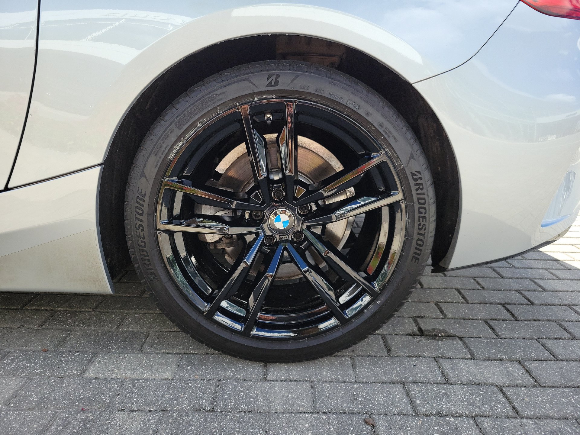 Used 2022 BMW Z4 sDrive30i w/ M Sport Package RWD image 9
