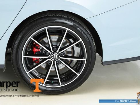 Used 2025 Volkswagen Jetta GLI Autobahn image 6