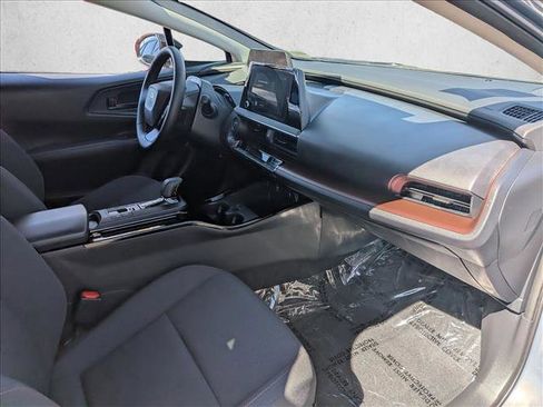 Used 2026 Toyota Prius Plug-In Hybrid image 21