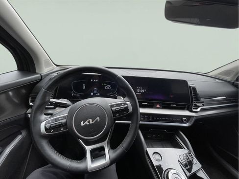 Used 2023 Kia Sportage EX image 24