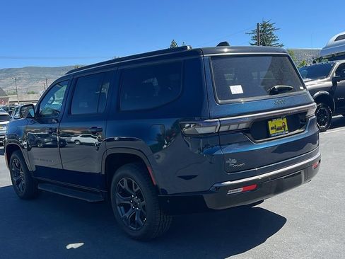 New 2026 Jeep Grand Wagoneer 4WD image 7