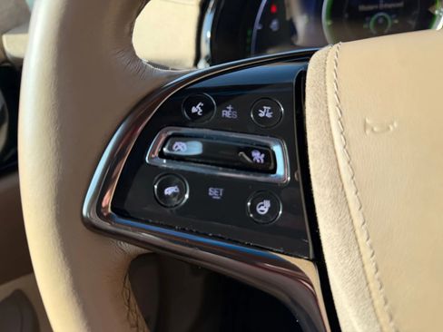 Used 2014 Cadillac ELR w/ Luxury Package FWD image 32