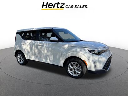 Used 2025 Kia Soul LX w/ LX Technology Package