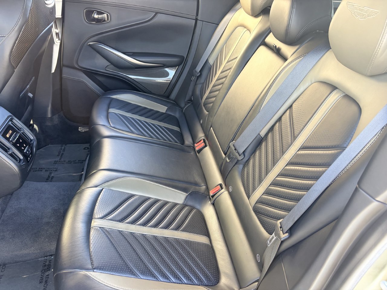 Used 2023 Aston Martin DBX 707 AWD/4WD image 17