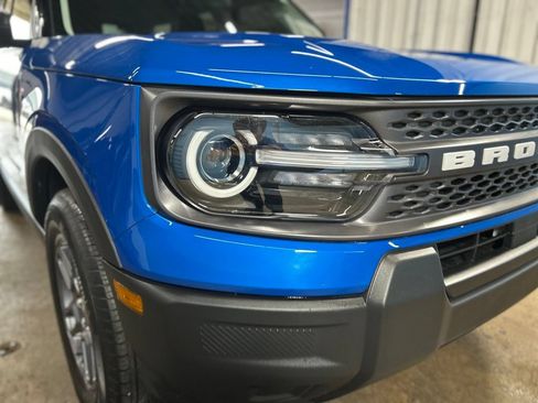 Used 2025 Ford Bronco Sport Big Bend AWD/4WD image 2