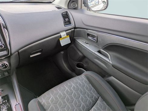 New 2026 Mitsubishi Outlander Sport LE image 18