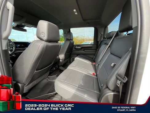 Used 2024 Chevrolet Silverado 2500 LTZ image 12