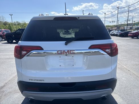 Used 2018 GMC Acadia SLT FWD image 4