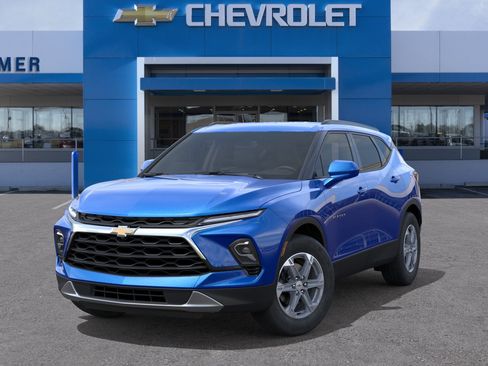 New 2026 Chevrolet Blazer LT w/ Convenience Package FWD image 30