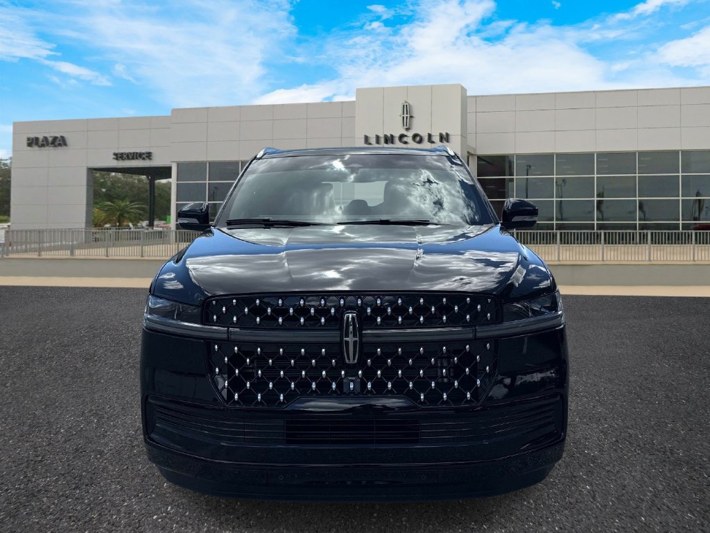 New 2027 Lincoln Navigator Black Label AWD/4WD image 8