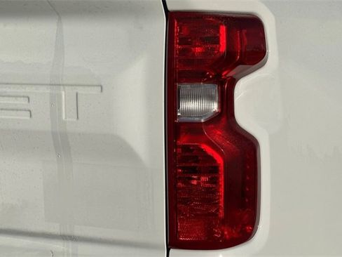 Used 2025 Chevrolet Silverado 1500 W/T w/ WT Value Package image 29