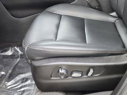 Used 2023 Cadillac XT4 Sport w/ LPO, Onyx Lite Package image 24