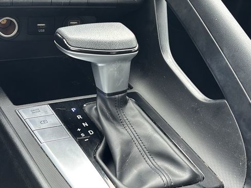 Used 2022 Hyundai Elantra SEL w/ Preferred Accessory Package image 32