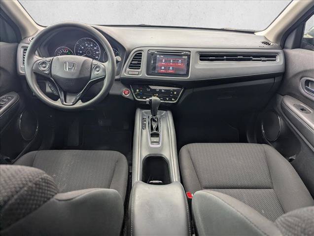 Used 2018 Honda HR-V EX image 26