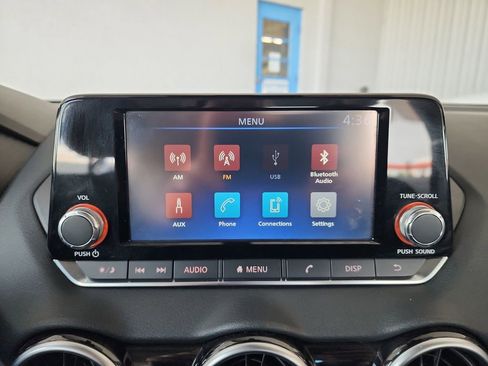 Used 2024 Nissan Sentra S FWD image 26