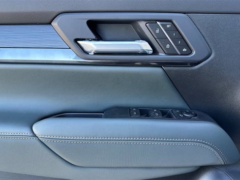 New 2026 GMC Terrain AT4 w/ Convenience Package III image 9